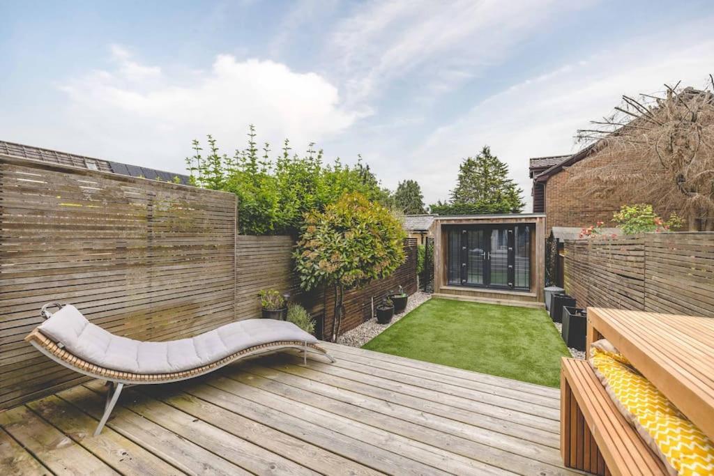 ウィンザー Stylish 2-Bed House With Office And Private Gardenヴィラ エクステリア 写真